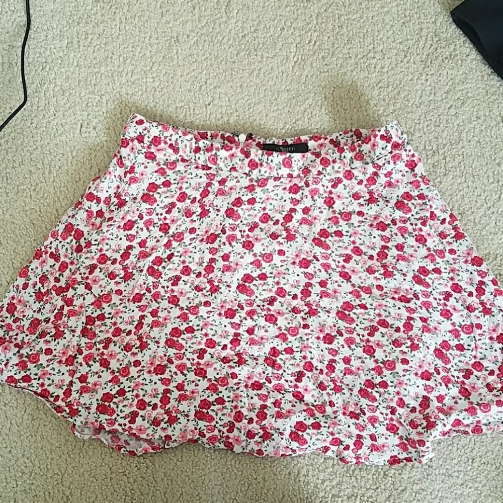 Forever 21 Floral Skirt